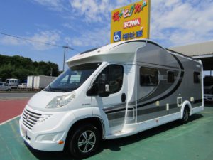 【２０１５年モデル】【ワンオーナー車】　デスレフ　マジックエディションT7151-4EB　左ハンドル　177PS