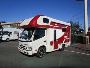 【H28年/2016年式】ヴォーン SIEBEN R2B 【ディーゼル/4WD/家庭用エアコン/FFヒーター/ソーラーパネル/etc.】※総額支払表示