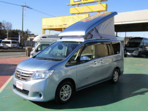 【H25年式】セレナS-HYBRID　ポップアップルーフ