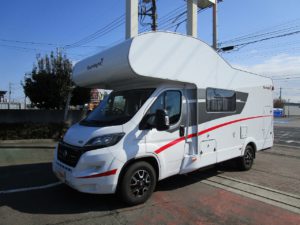 【令和3年／2021】サンライト A68 ターボディーゼル　ルーフエアコン　6人乗／6名就寝　リア２段ベッド　程度良好