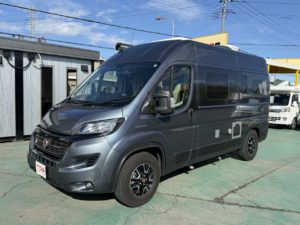 【令和2年式】　輸入車　Sunlight (サンライト) クリフ CLIFF 540 【DJEパッケージ・ルーフエアコン・サブバッテリー400Ah・サイドオーニング・FFヒーター 他】※総額支払表示